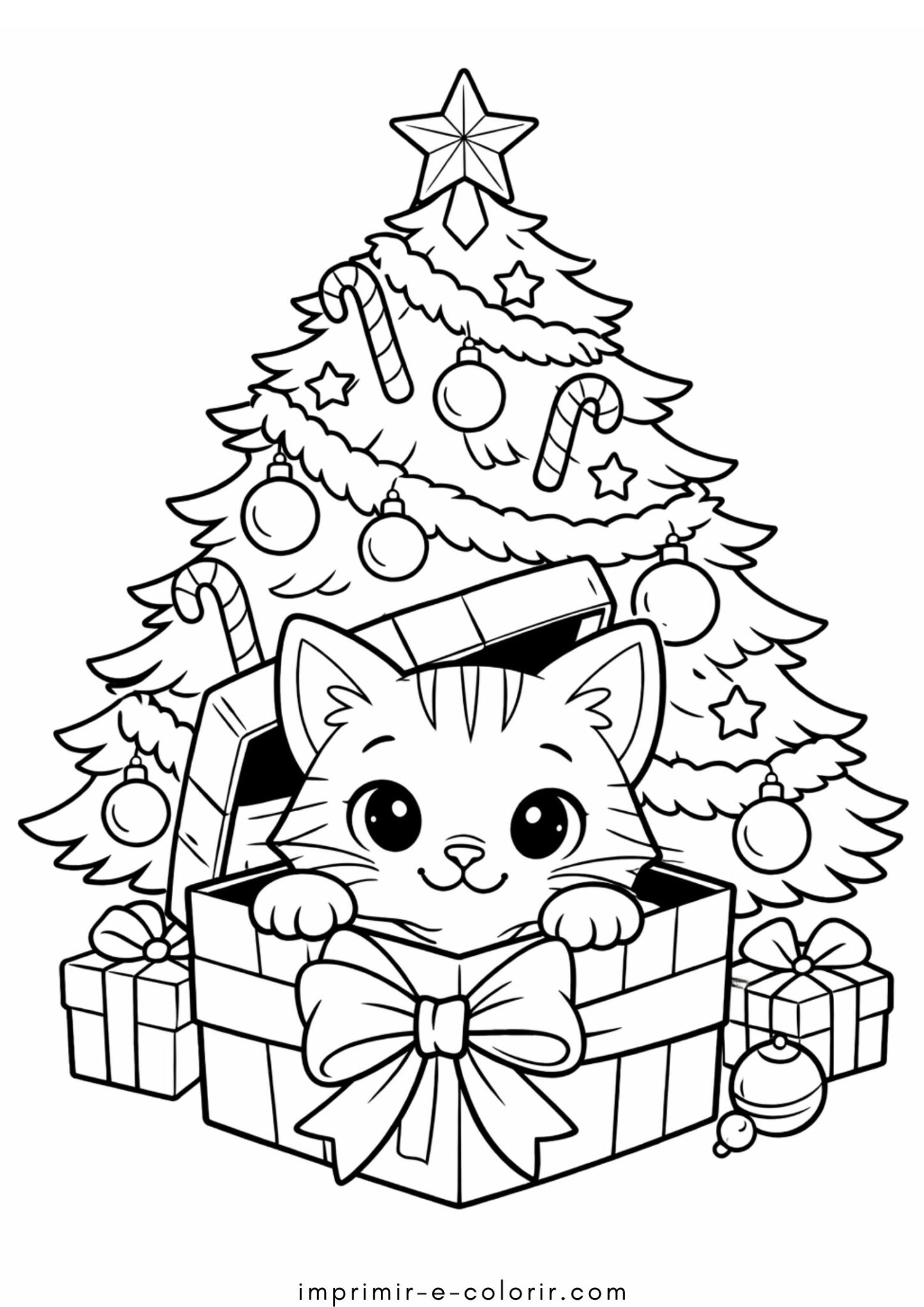 Desenho de Um gato debaixo da árvore de Natal para colorir e imprimir