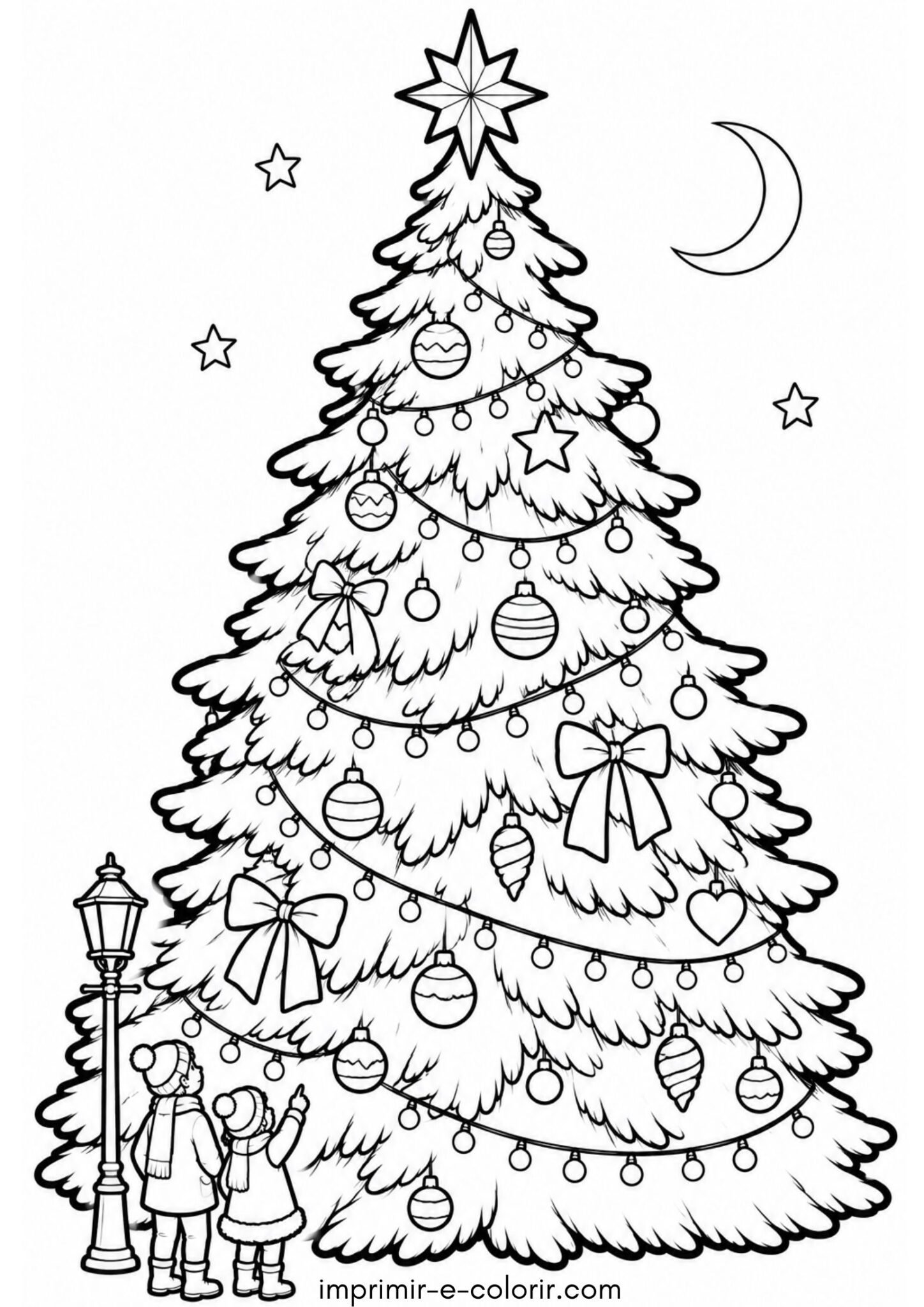 Desenho de Pinheiro de Natal gigante na praça da cidade à noite